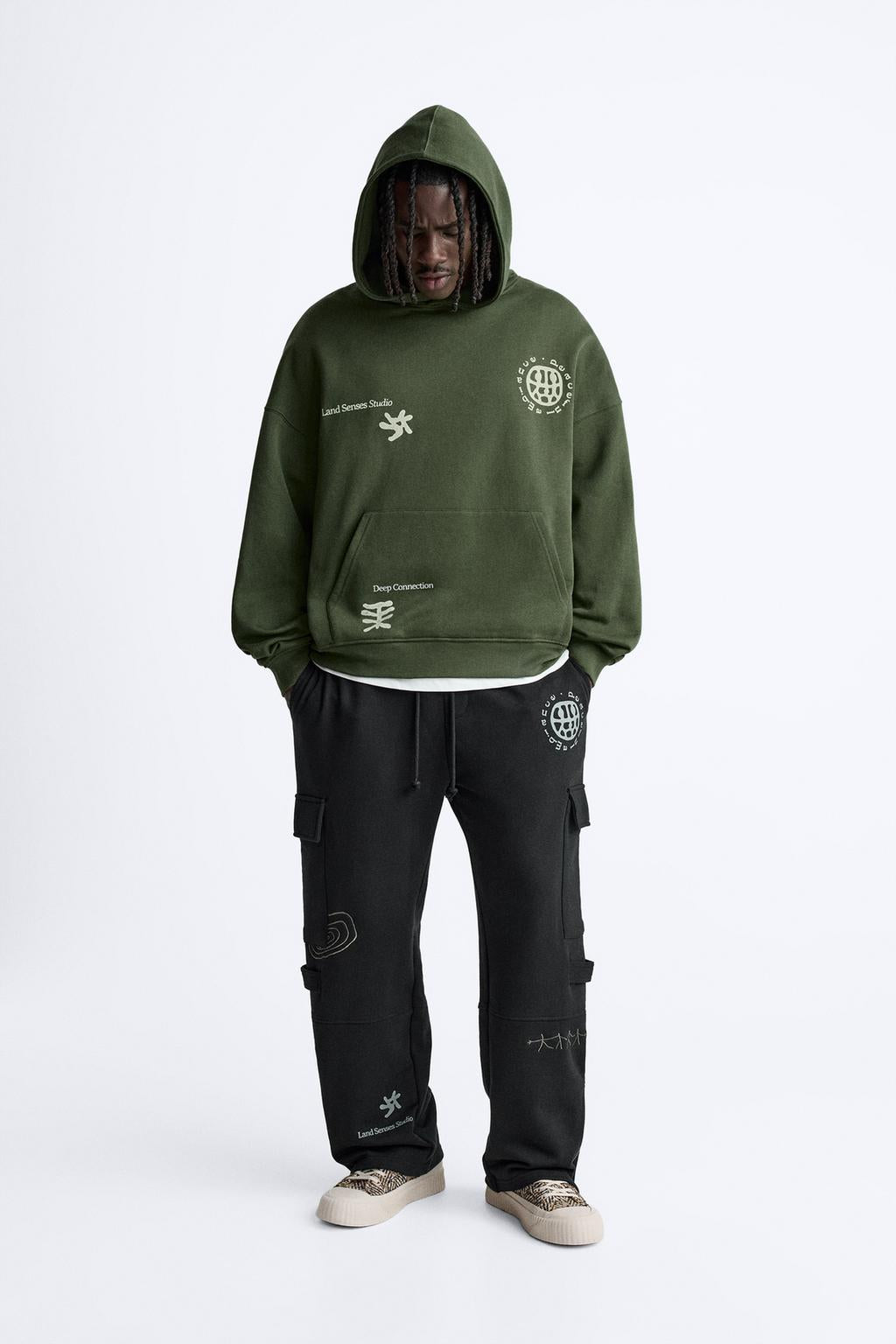 ZARA PRINTED HOODIE IN OLIVE