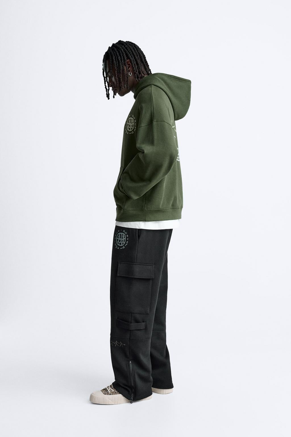 ZARA PRINTED HOODIE IN OLIVE