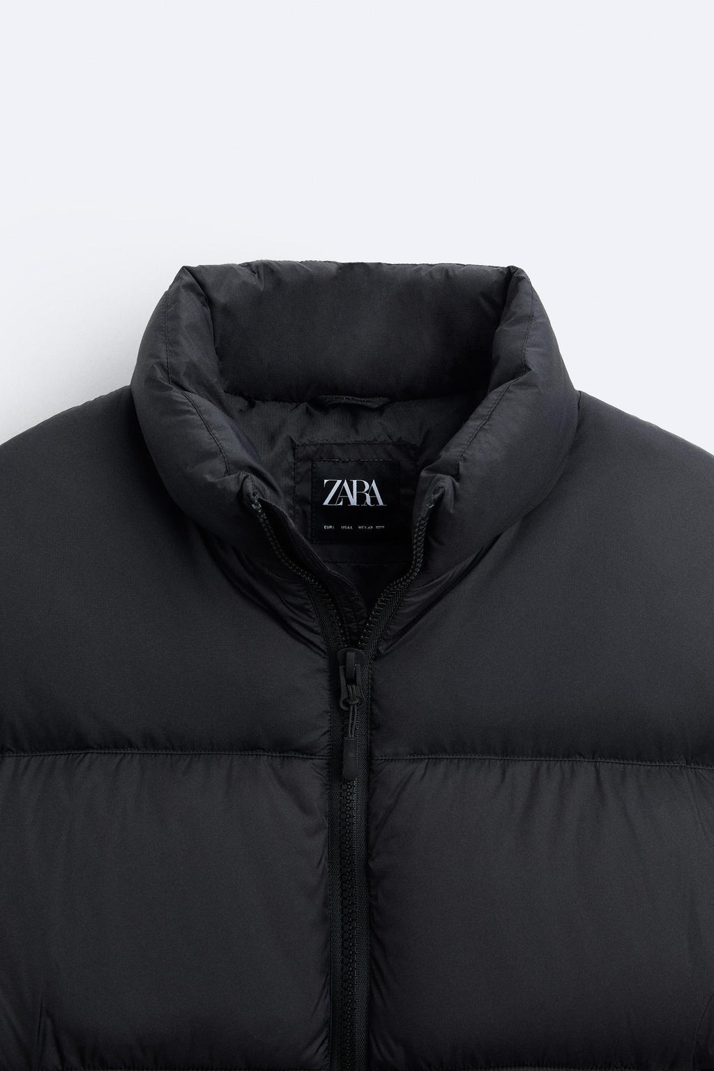 ZARA PUFFER JACKET IN BLACK